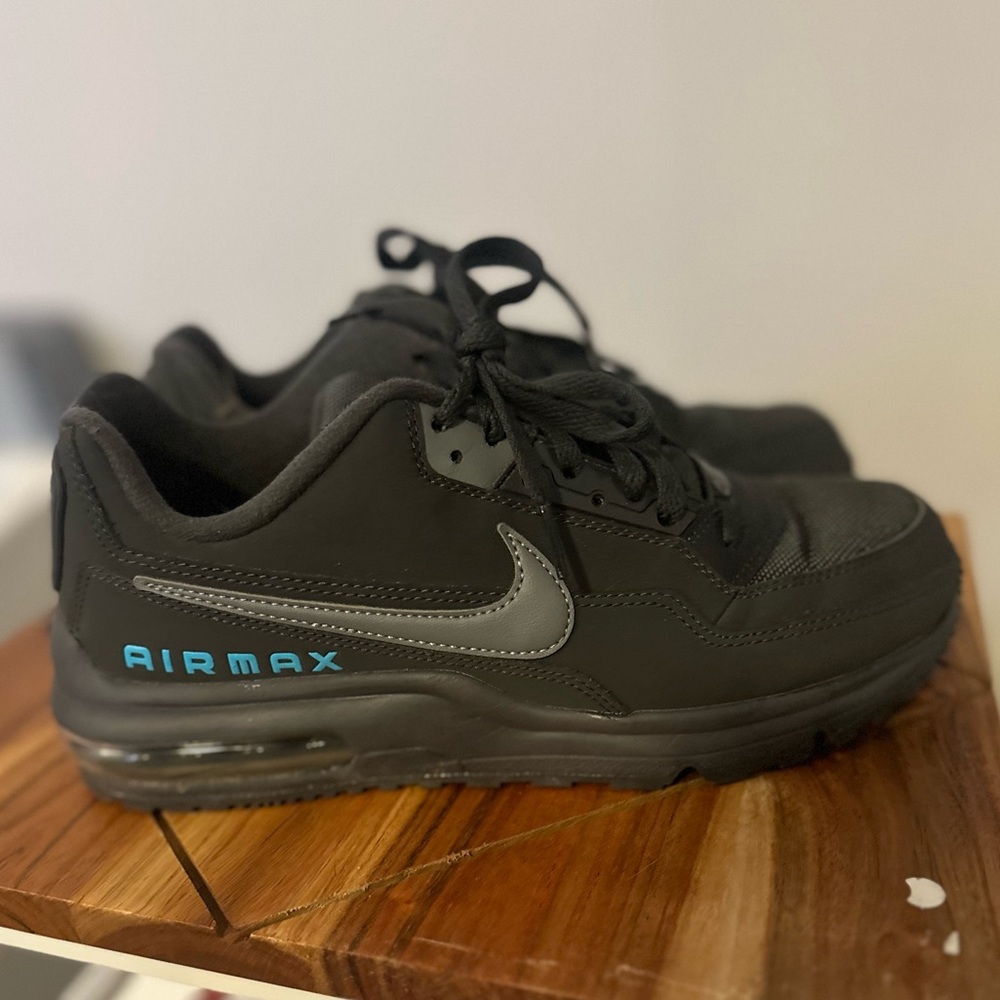 Nike Air Maxes